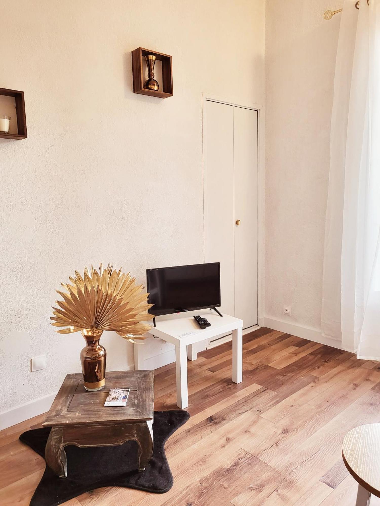 La Suite Costabella A Hyeres-Les-Palmiers Bagian luar foto